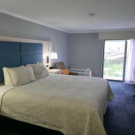 All Seasons Resort, Trademark Collection By Wyndham